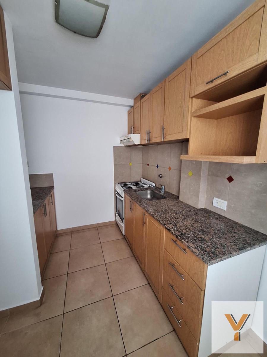30 e/ 41 Y 42, La Plata